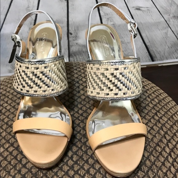 9 NWOB COACH NUDE COLORED SANDALS new - Picture 2 of 6